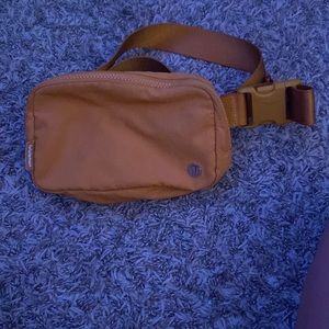Lululemon belt bag